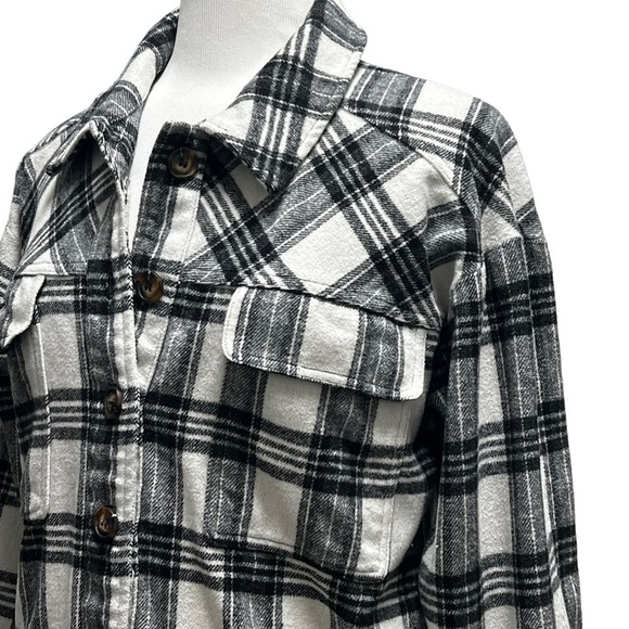 LA Hearts PacSun Plaid Shacket Black White Flannel Shirt Jacket Oversized M/L - Picture 6 of 15